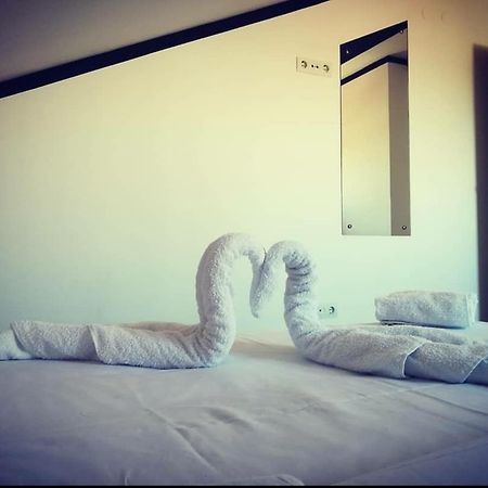 Apartment Paradise Cacak Luaran gambar