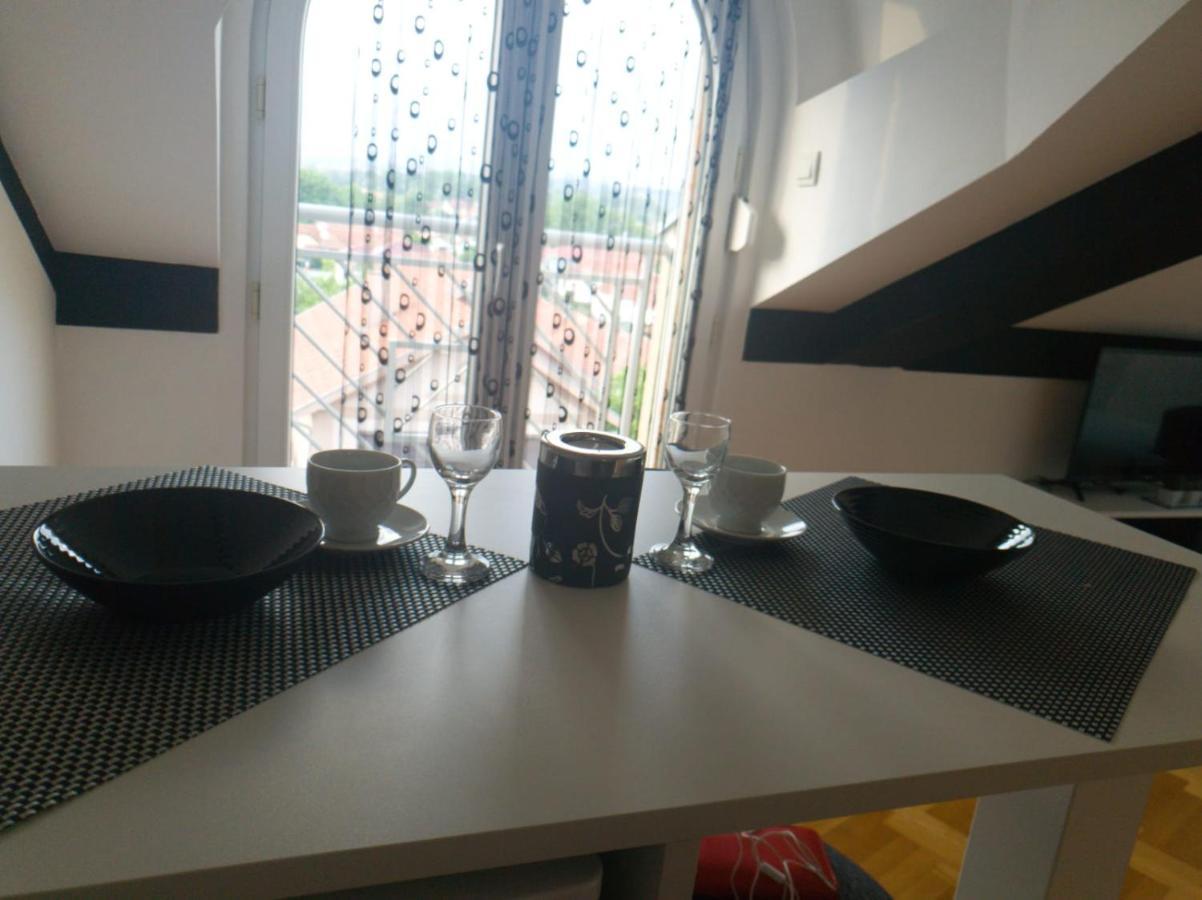 Apartment Paradise Cacak Luaran gambar